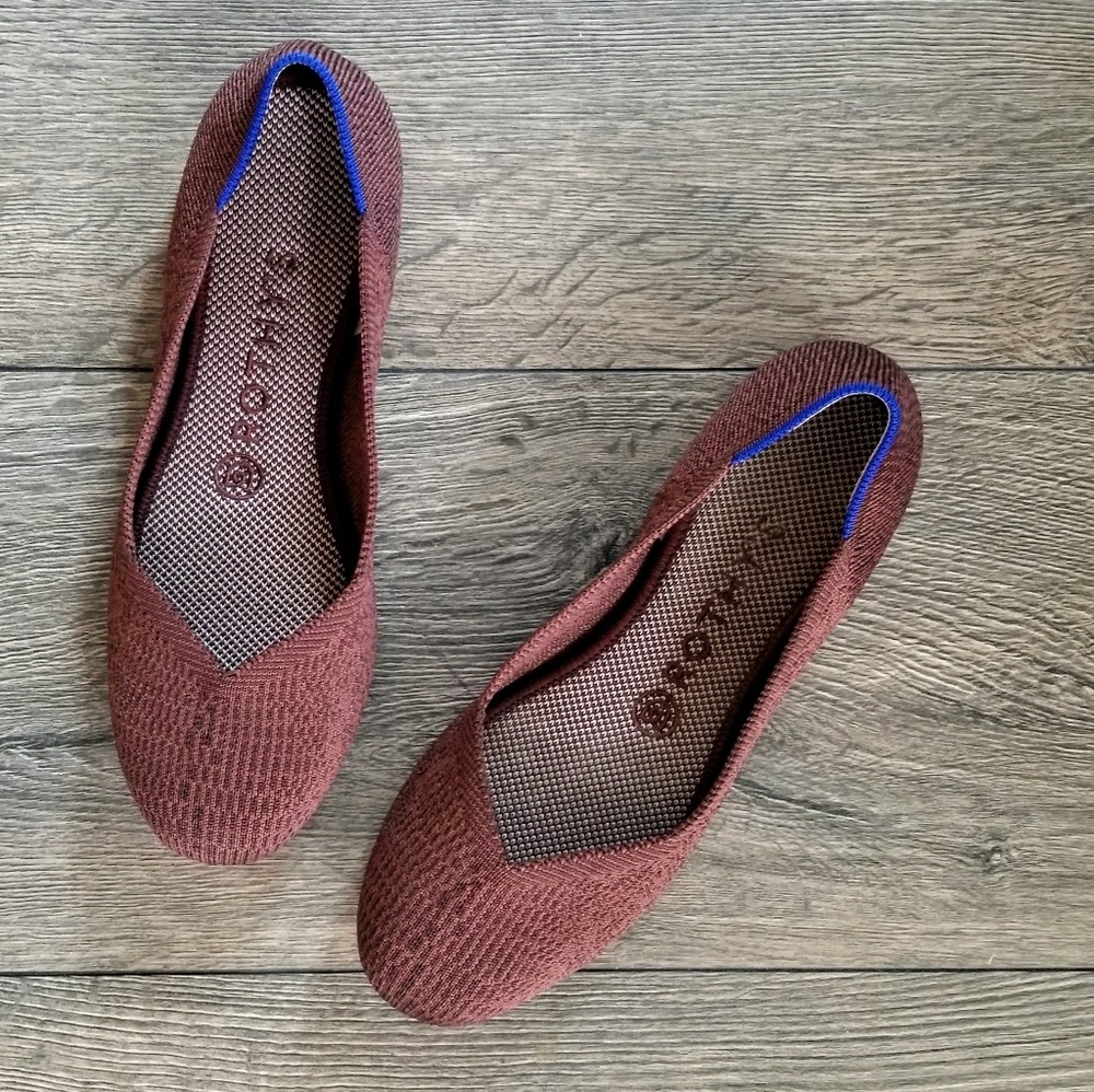 Rothys flats size 7 Truffle Python